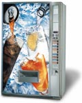 Máquina expendedora de bebidas frias Modelo Zeta 750